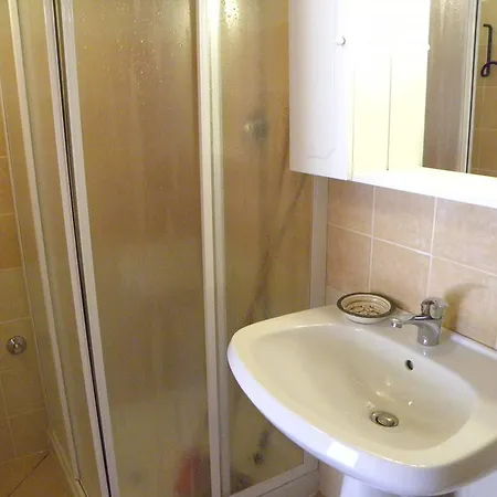Apartment Oreto *